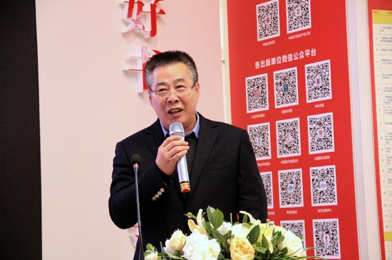著名作家、编剧徐锦川在《北京印象——化方故事》新书发布会上致辞