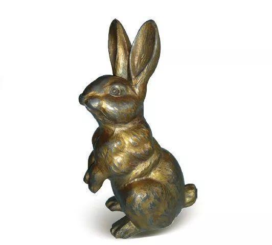 [清]锡鎏铜铸型硕耳跃兔倒流壶 高17.5厘米