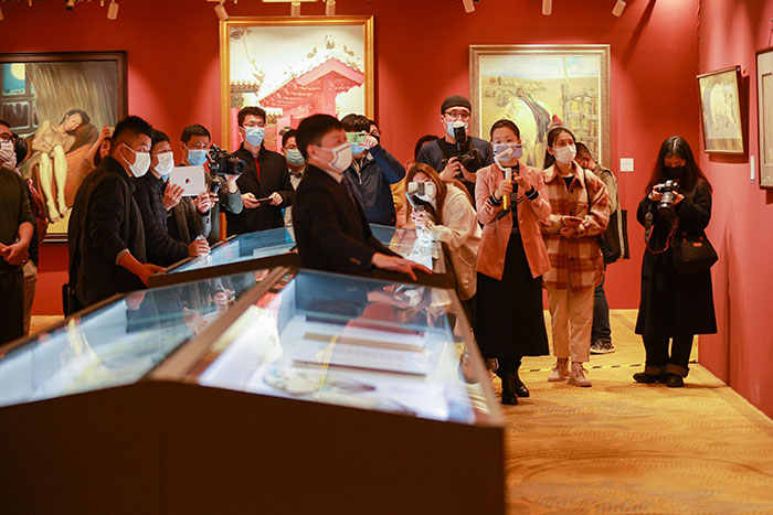 北京华辰二十周年庆暨2021秋拍开启，画廊业首次联合
